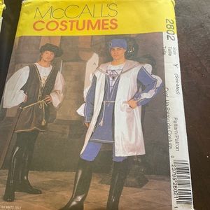 Men’s Renaissance Costume Pattern